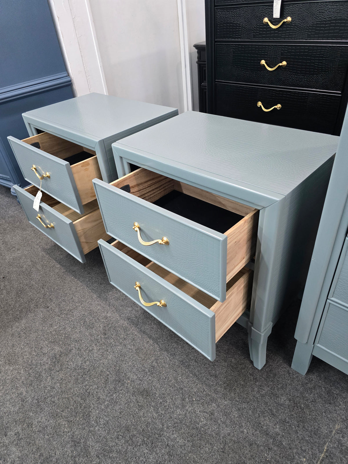 Simons green gray lacquered pair of nightstands