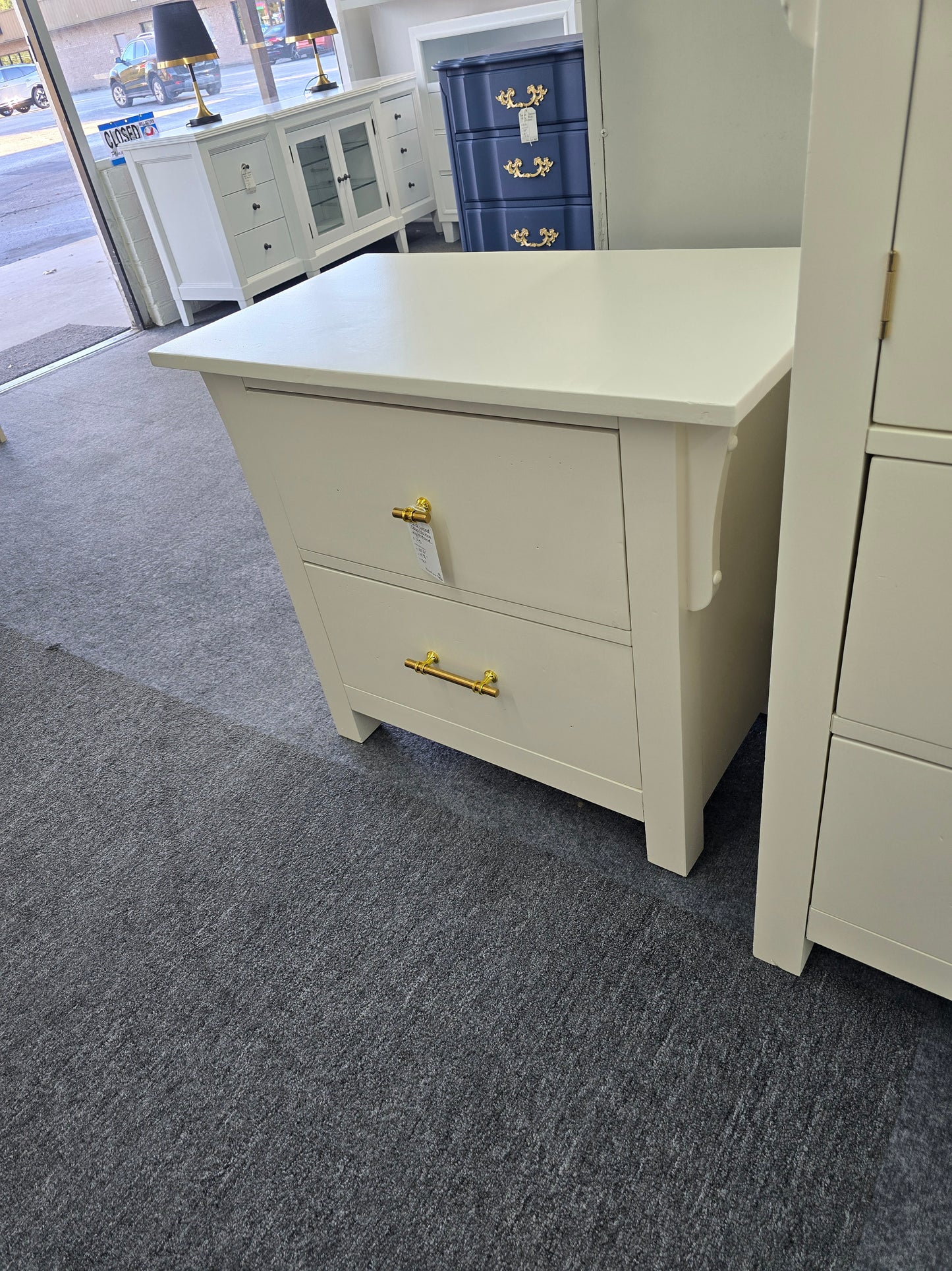All solid wood creamy nightstand