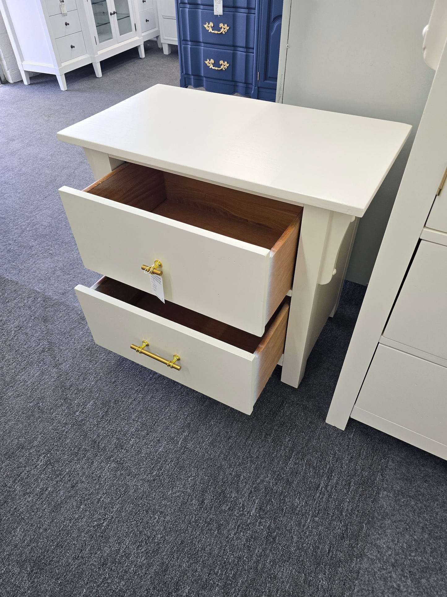All solid wood creamy nightstand