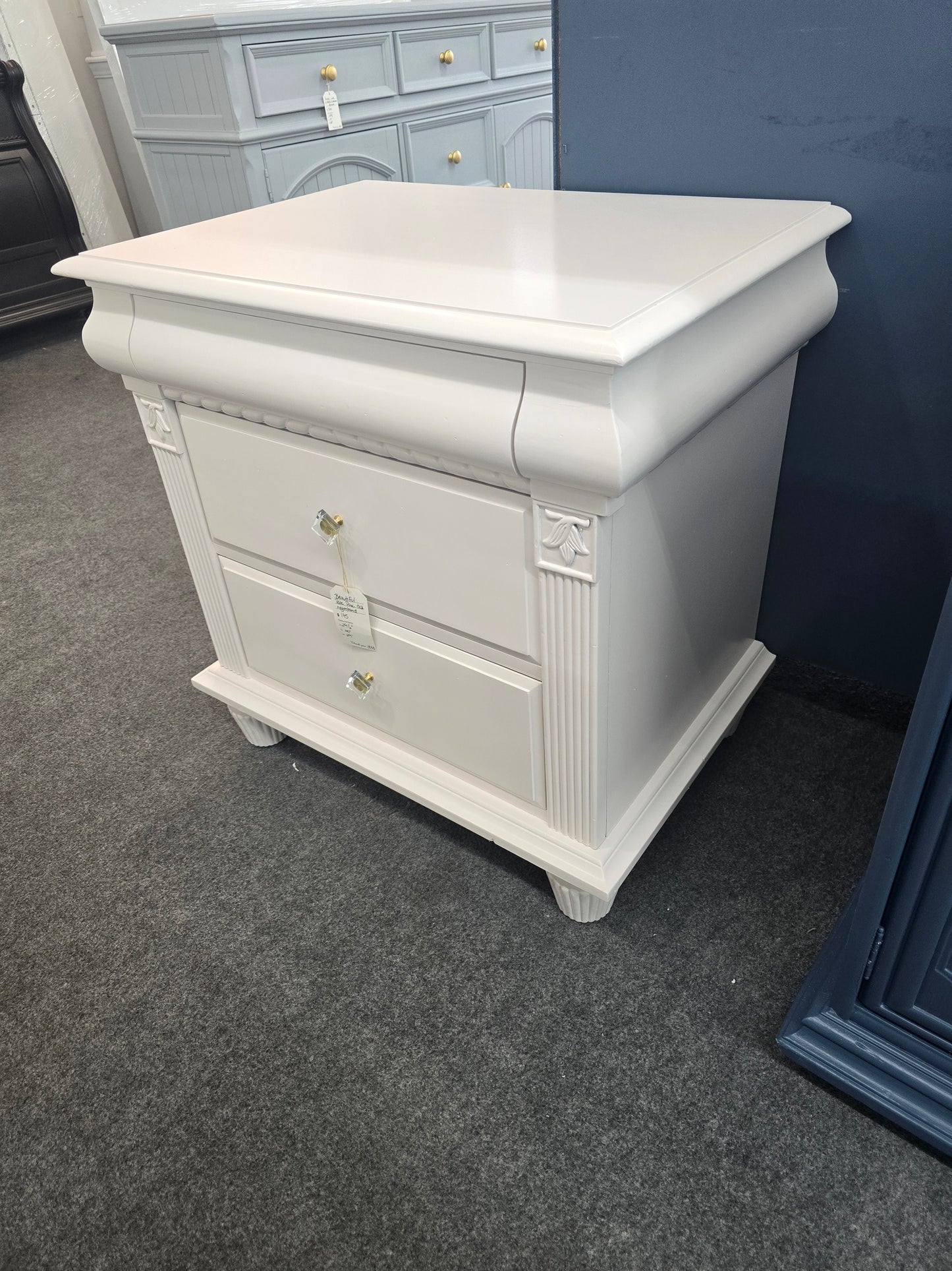 Cute 3 drawers pale pink nightstand