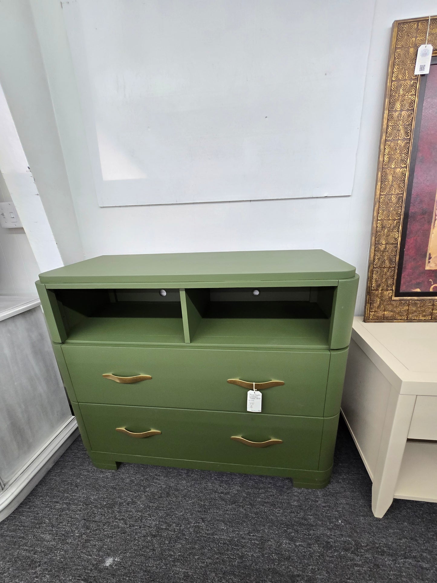 Secret garden 2 drawers dresser/stand