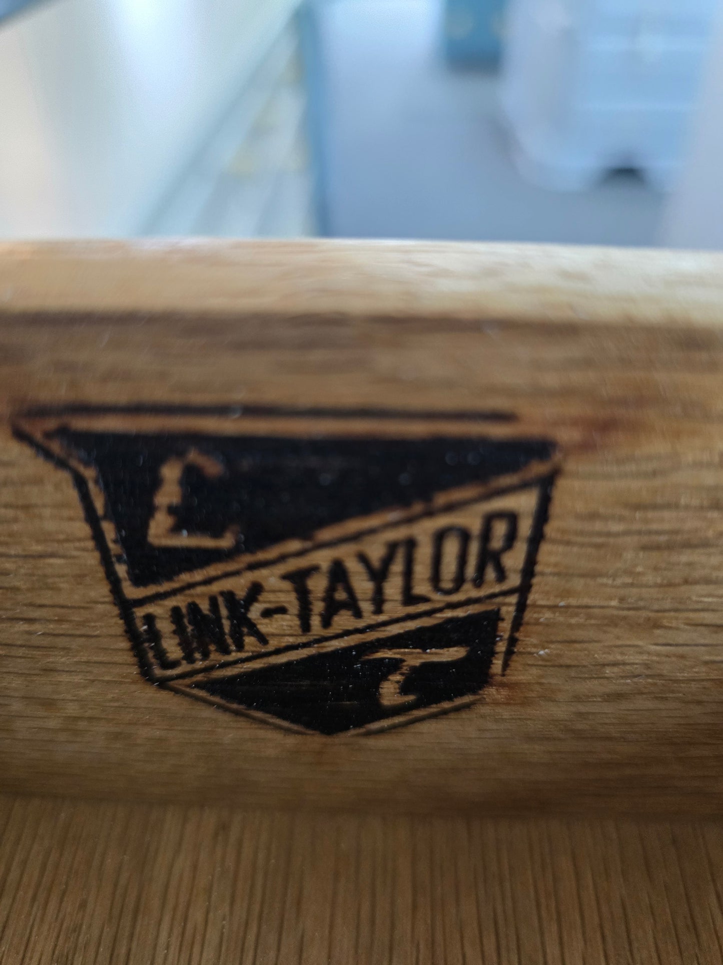 Solid wood Link Taylor cream chest
