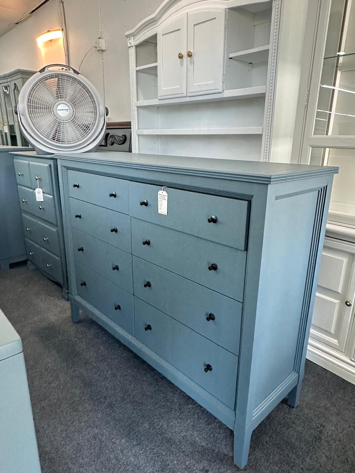 American signature dark blue dresser