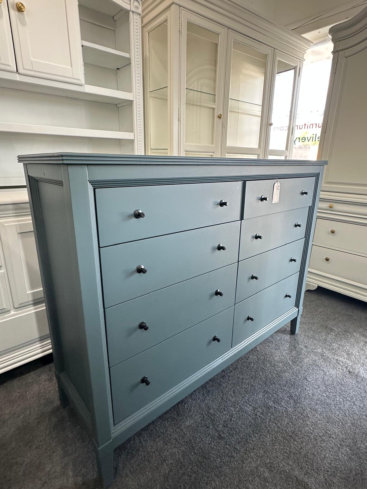 American signature dark blue dresser
