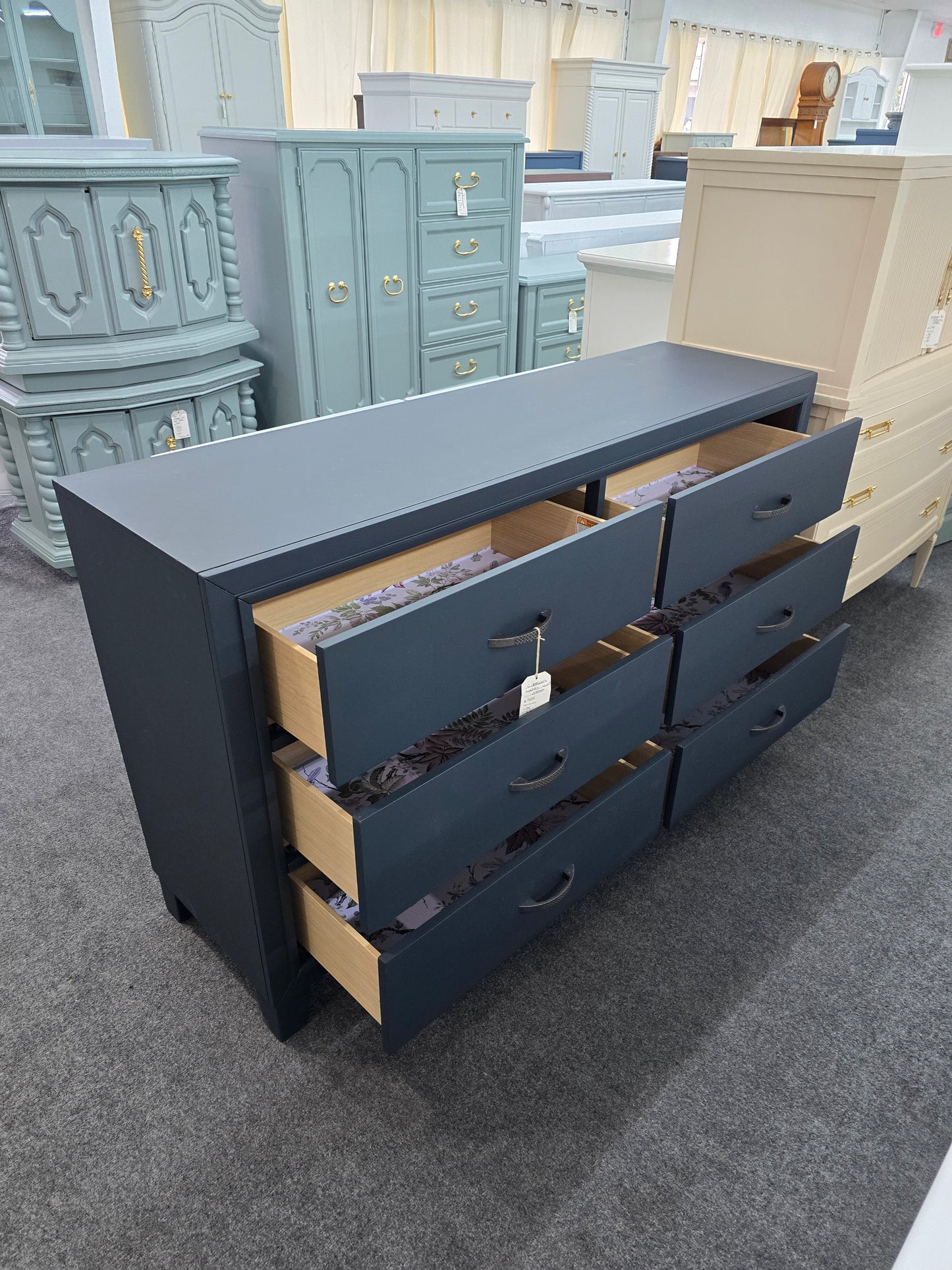 6 drawers inkwell dresser
