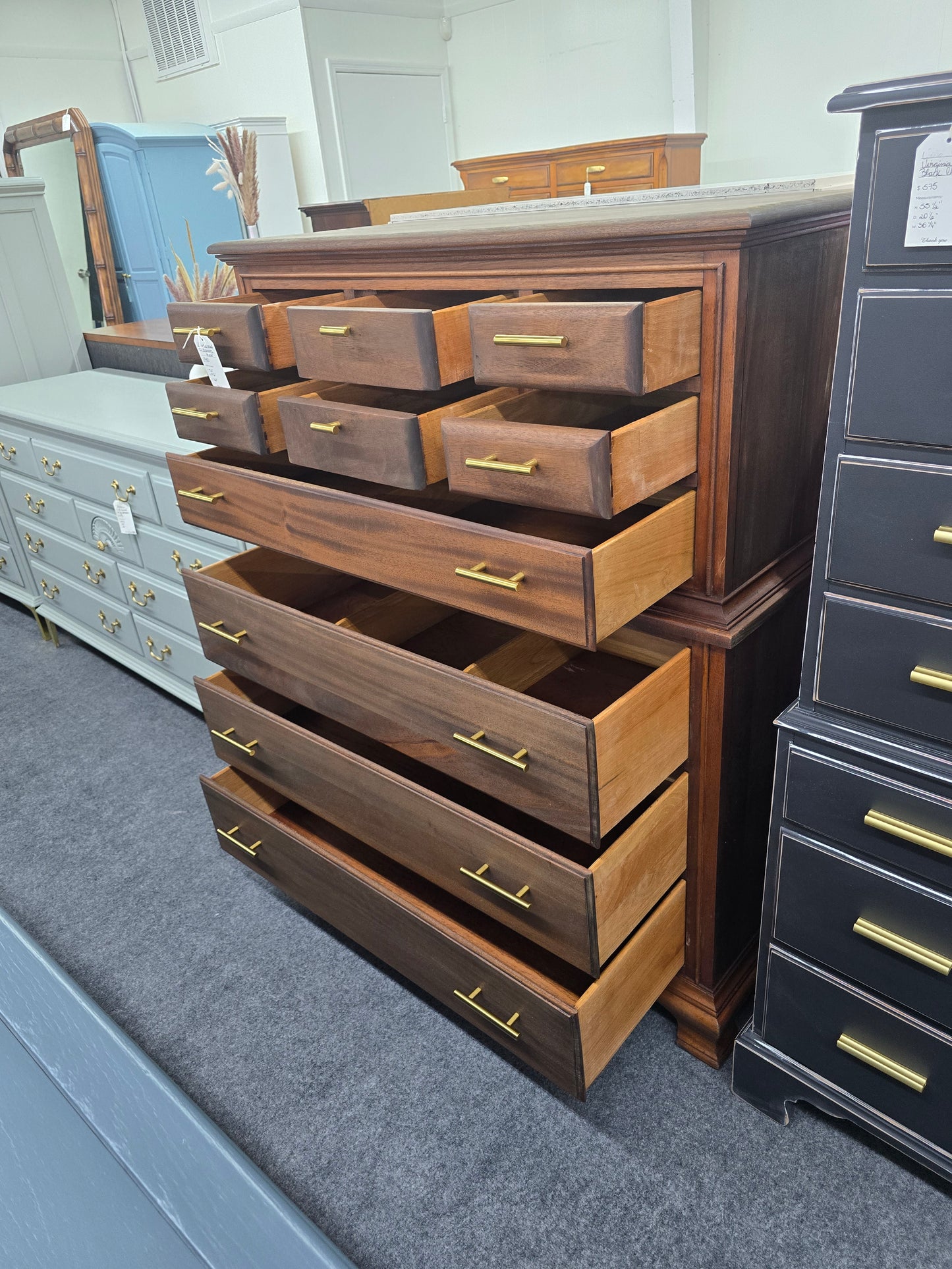 Link Taylor solid wood chest