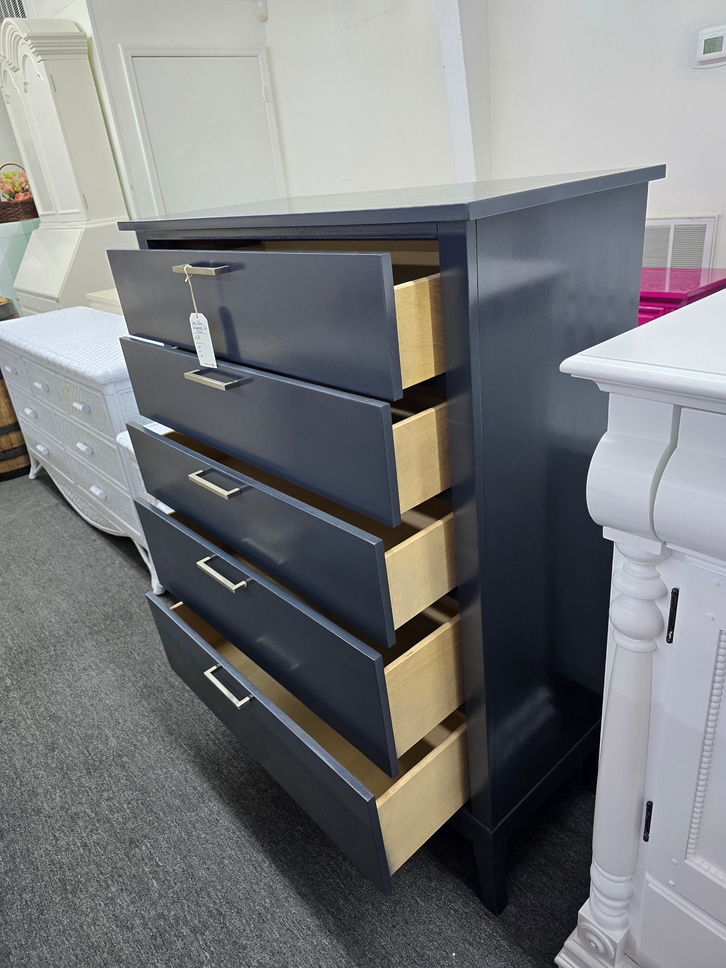 Dark blue 5 drawers lacquer chest
