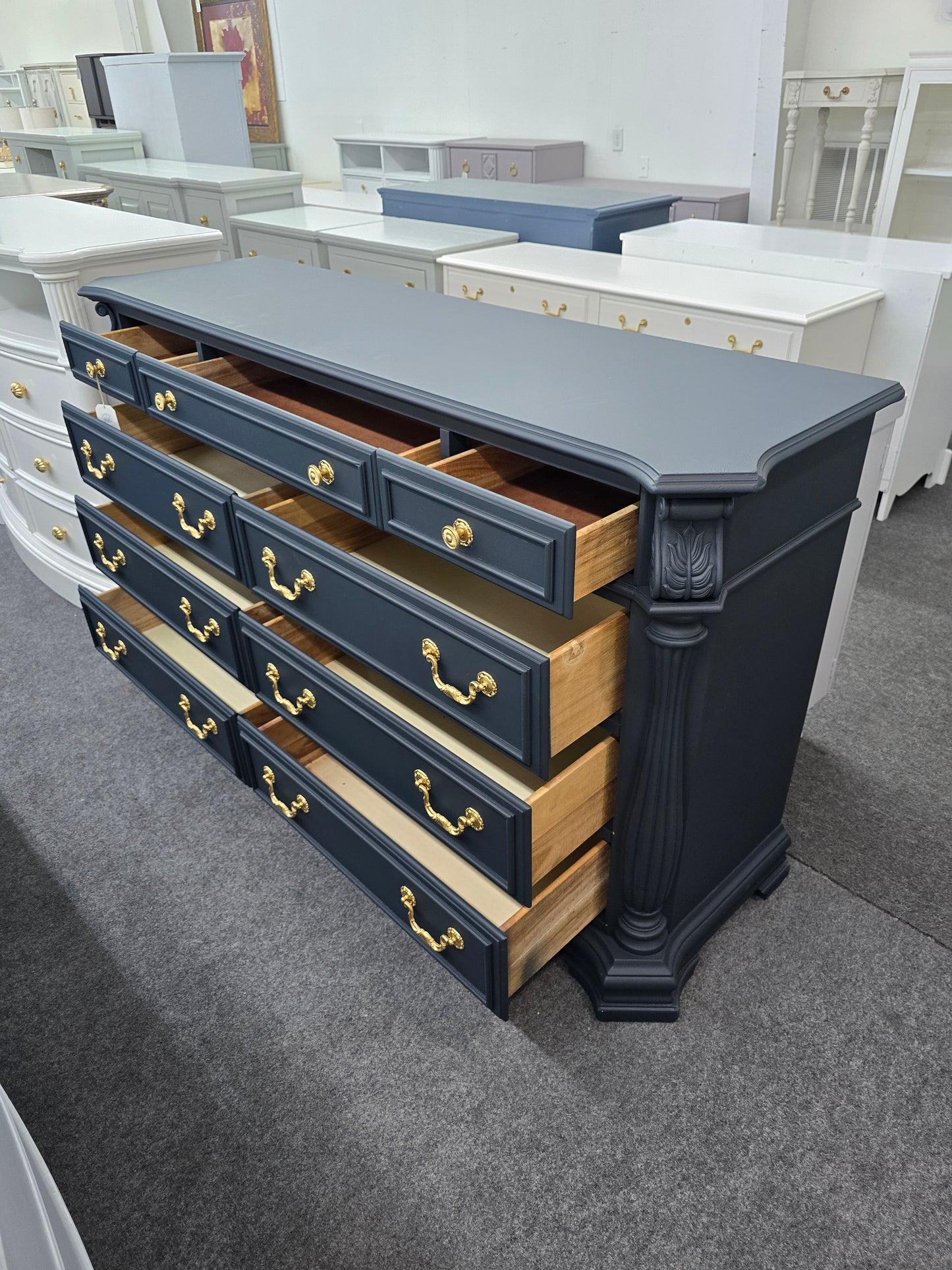 9 drawers inkwell dresser