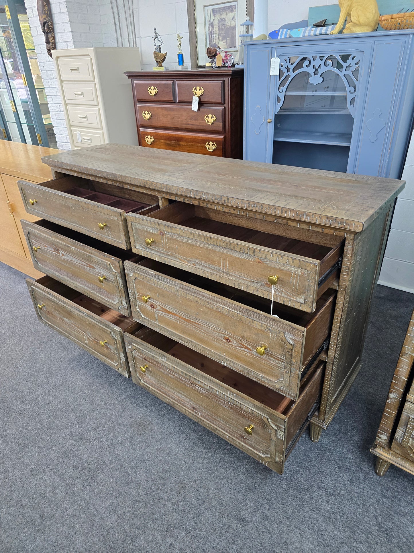 Rustic wood washed 6 drawers dresser
