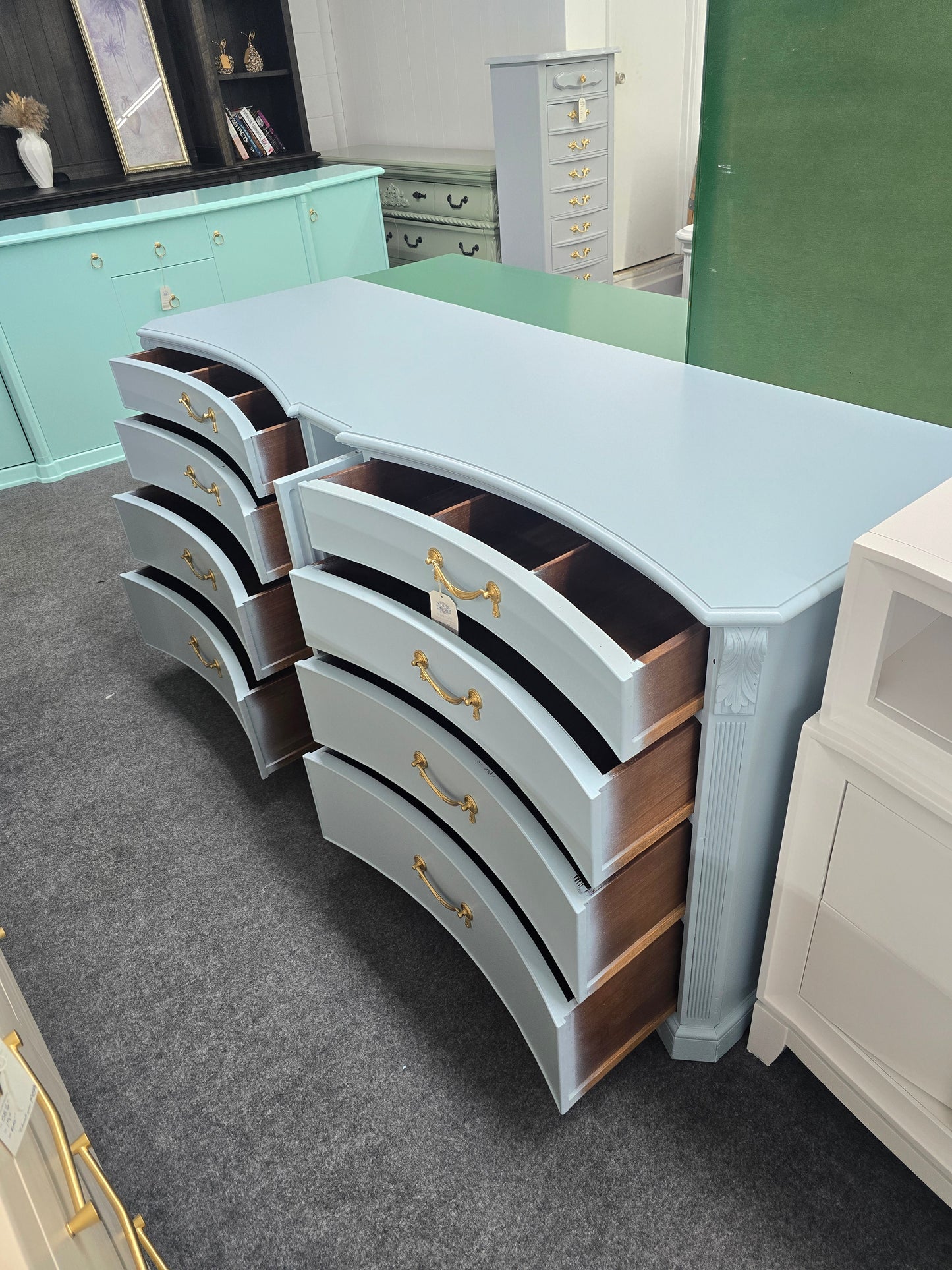 Solid wood baby blue 8 drawers dresser