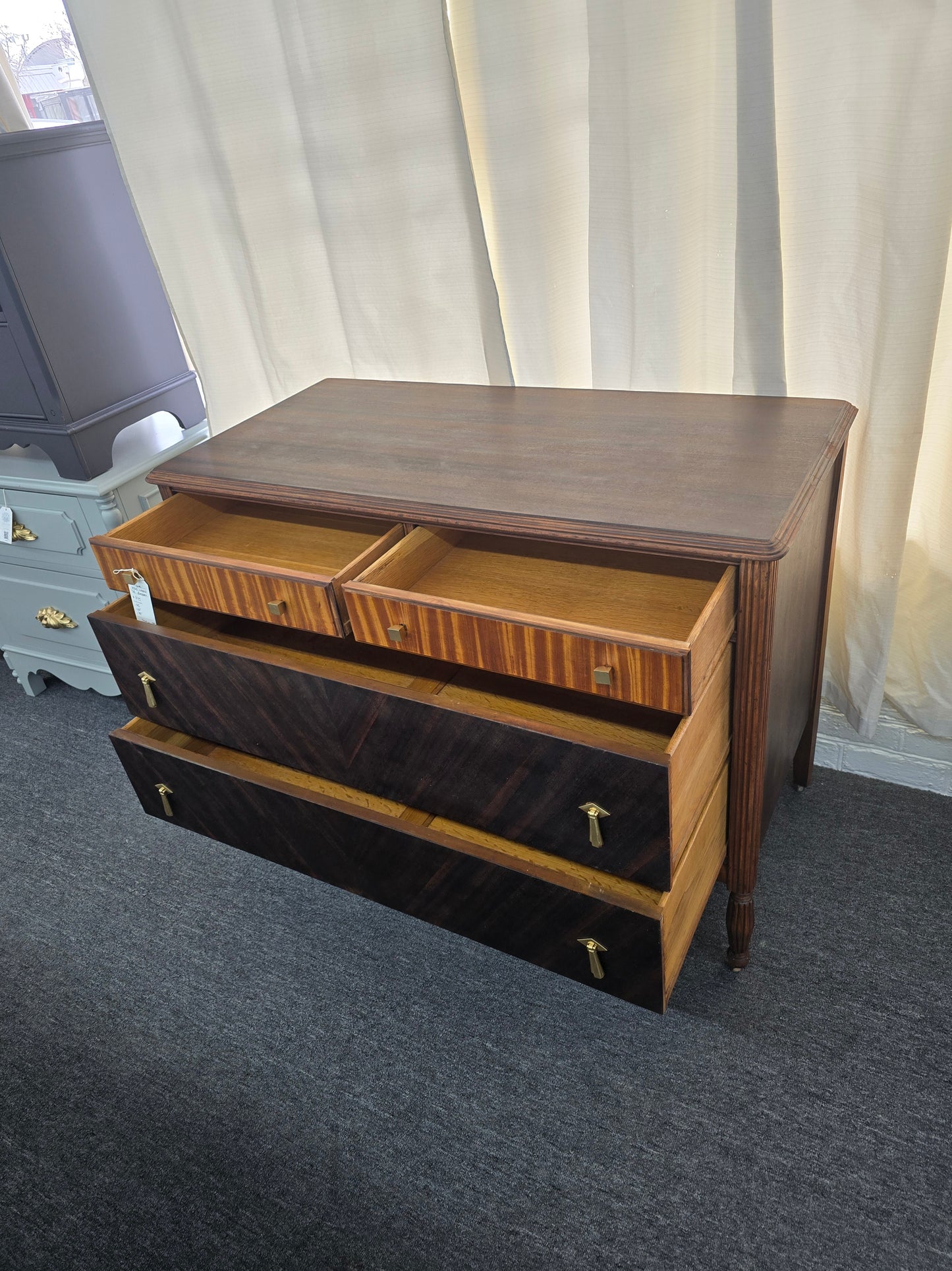 Antique solid wood 4 drawers dresser