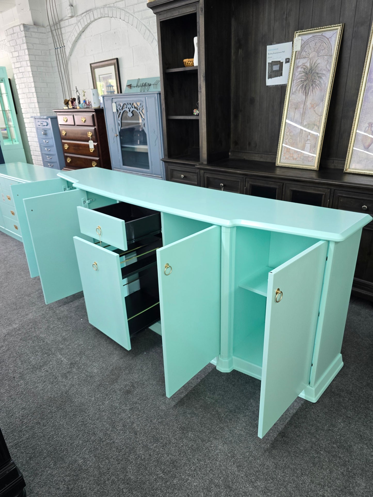 Gorgeous lacquered green cabinet