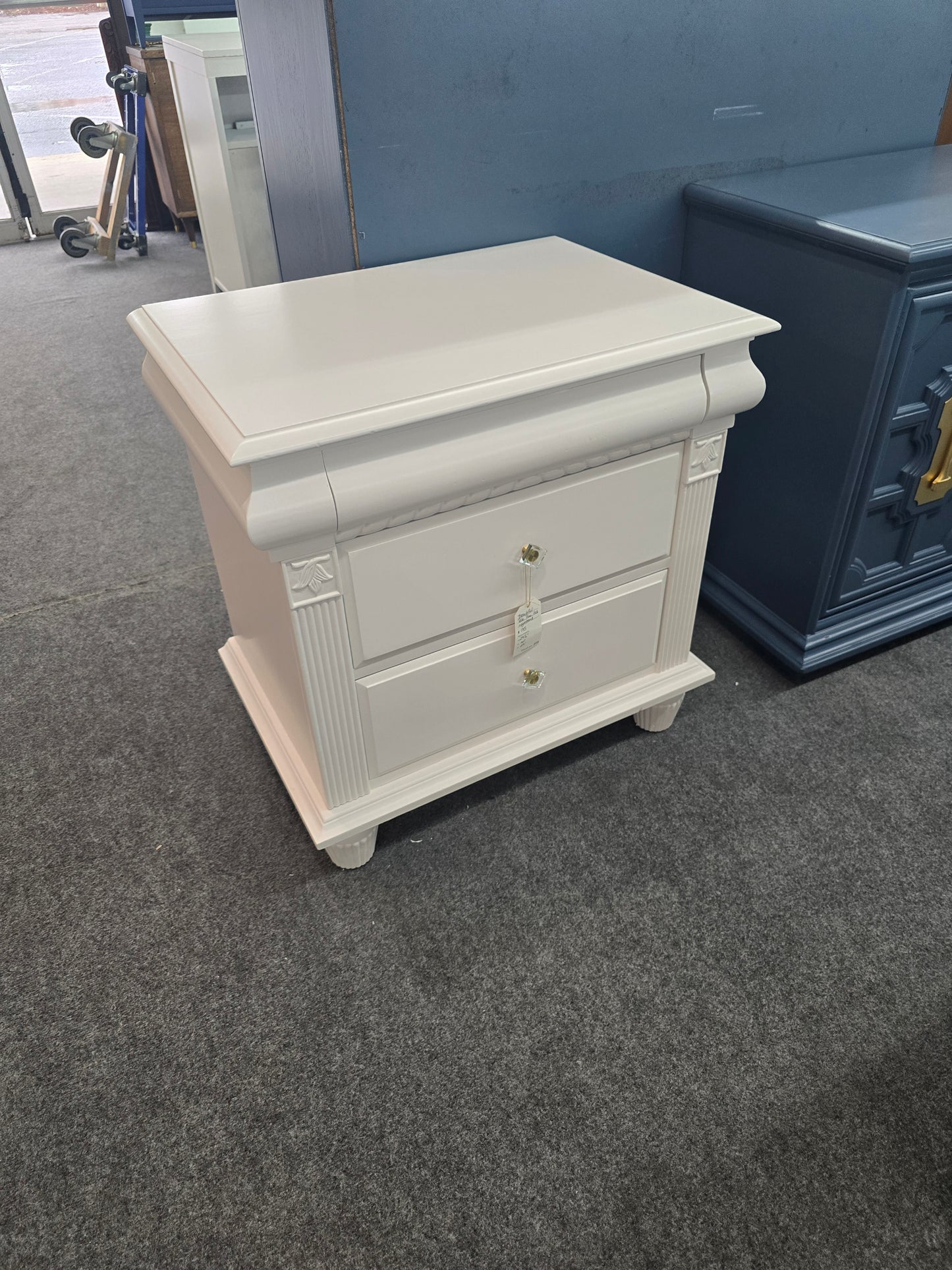 Cute 3 drawers pale pink nightstand