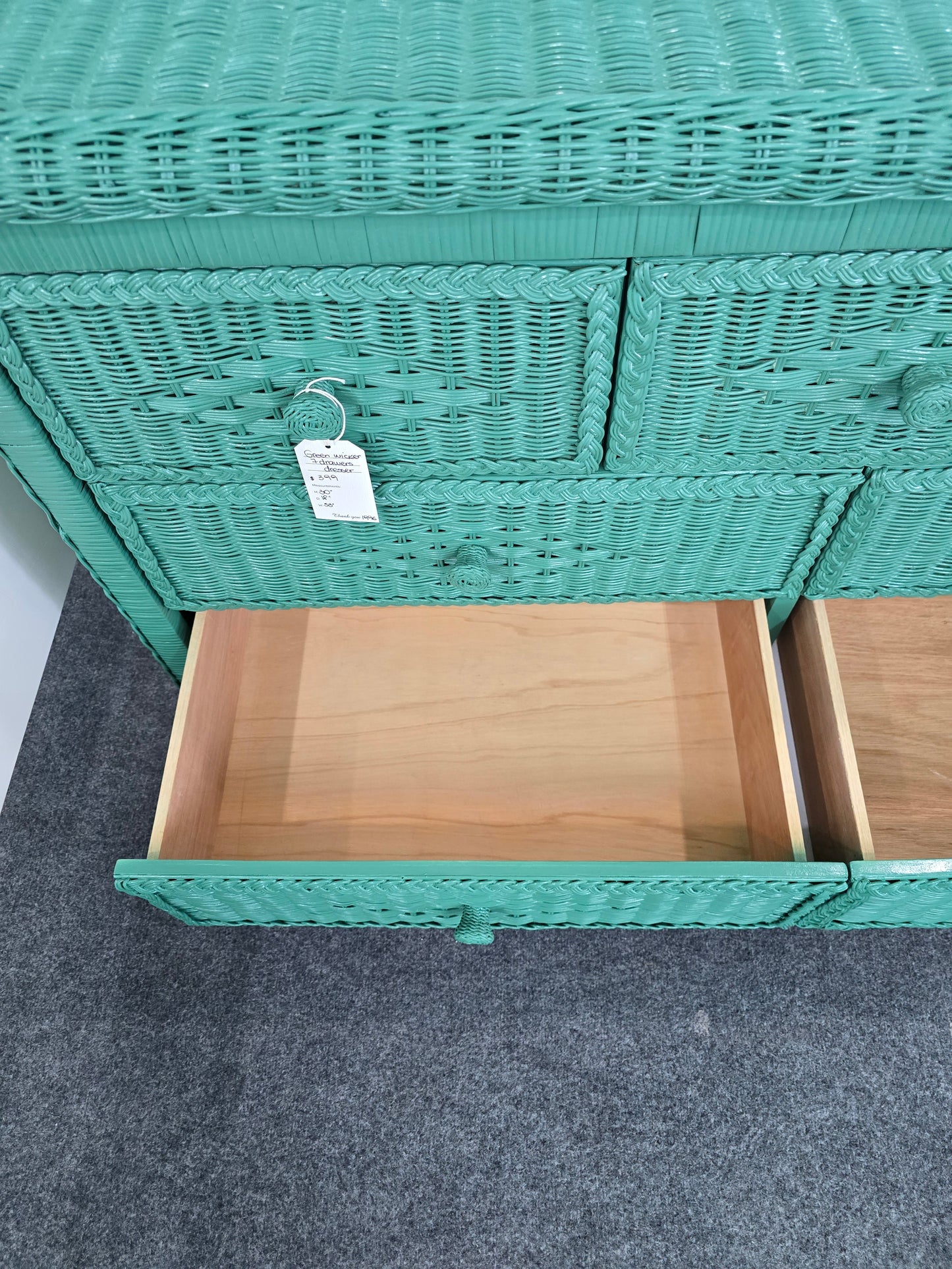 Green wicker 7 drawers dresser