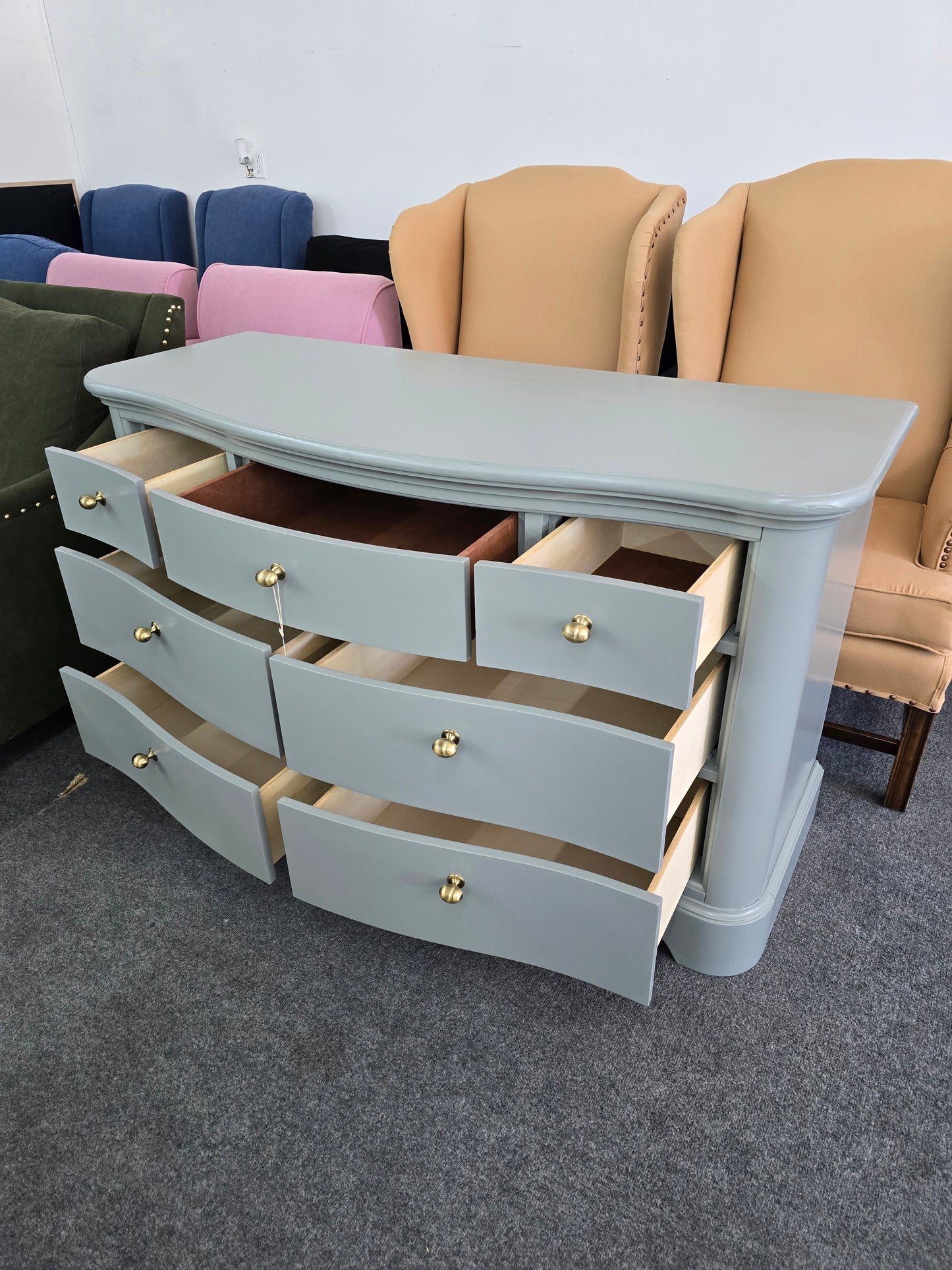7 drawers green gray dresser