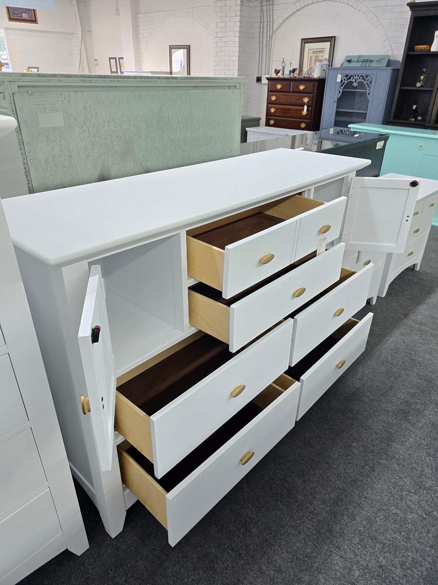 Kathy Ireland white dresser