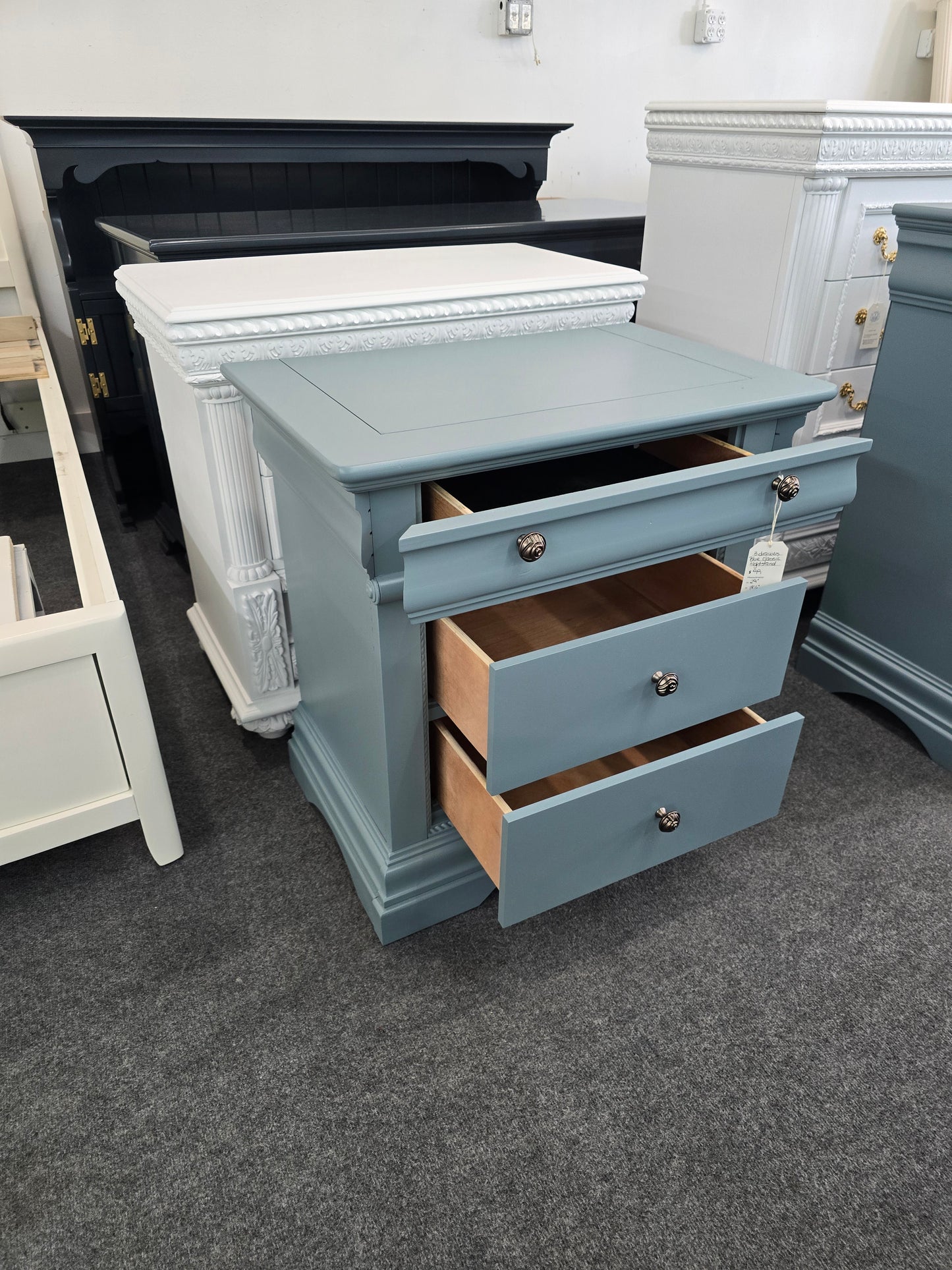 Colezione Europa blue nightstand
