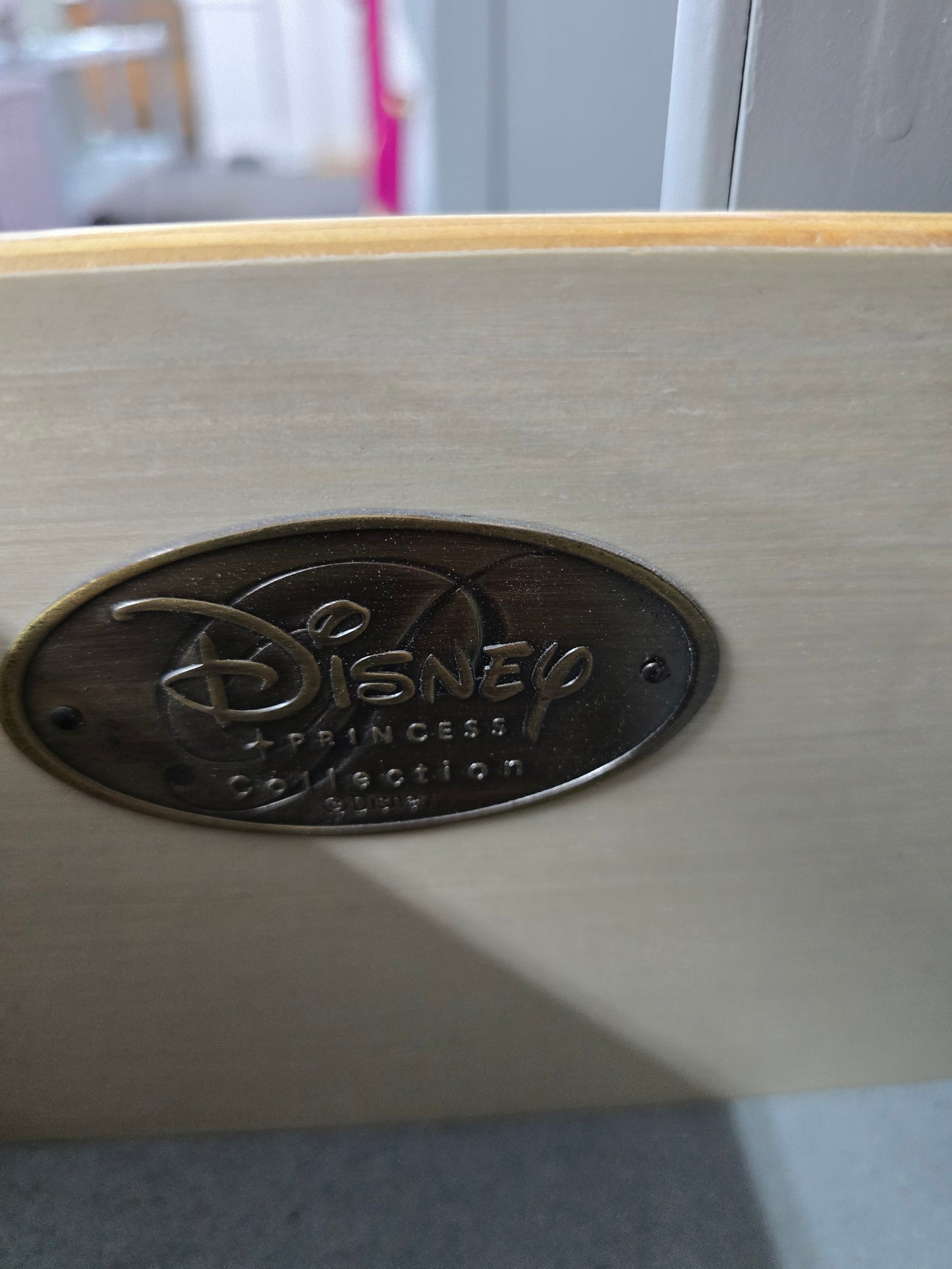 Gray disney 7 drawers dresser