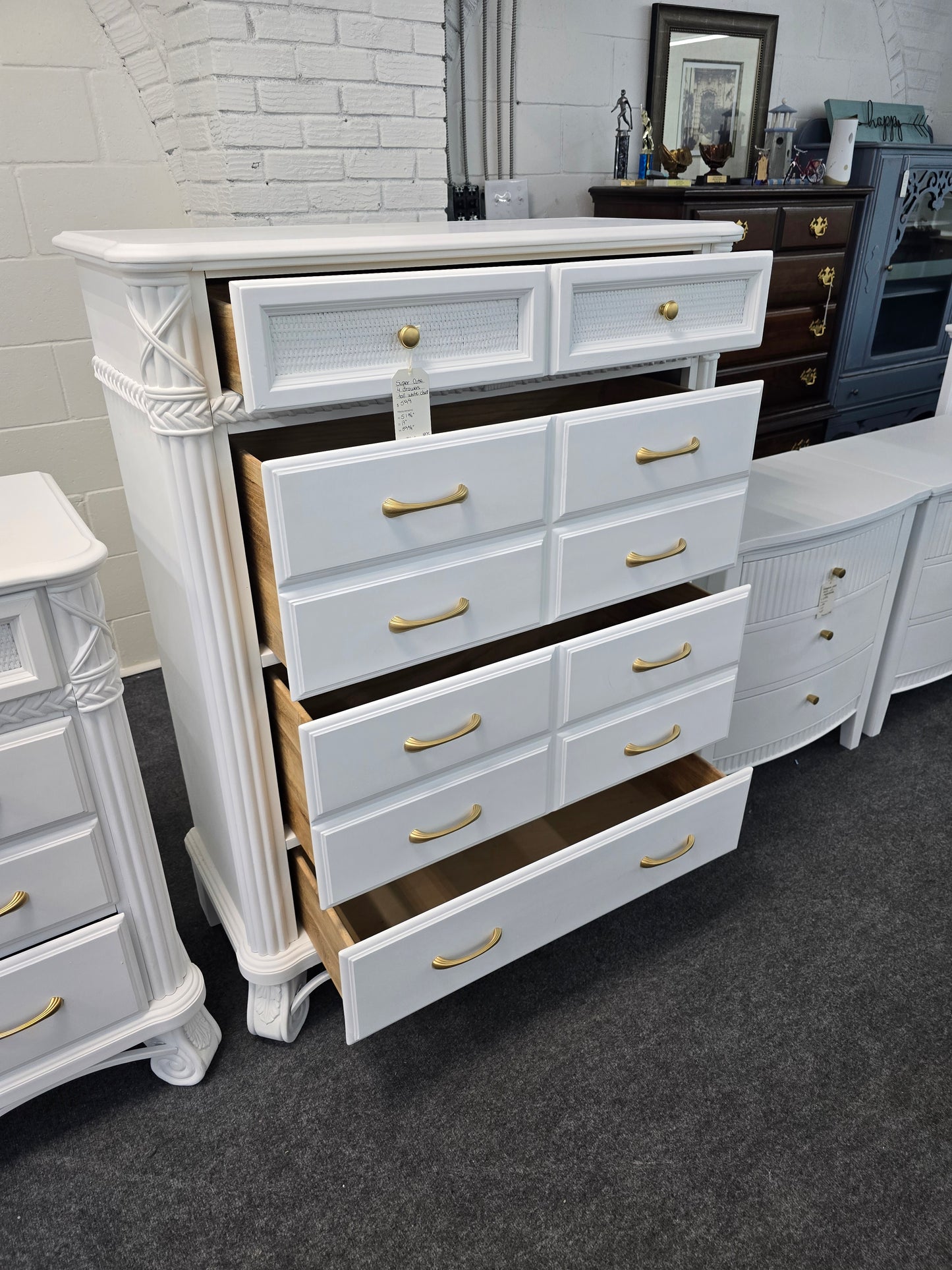 Super cute white 4 drawers chest
