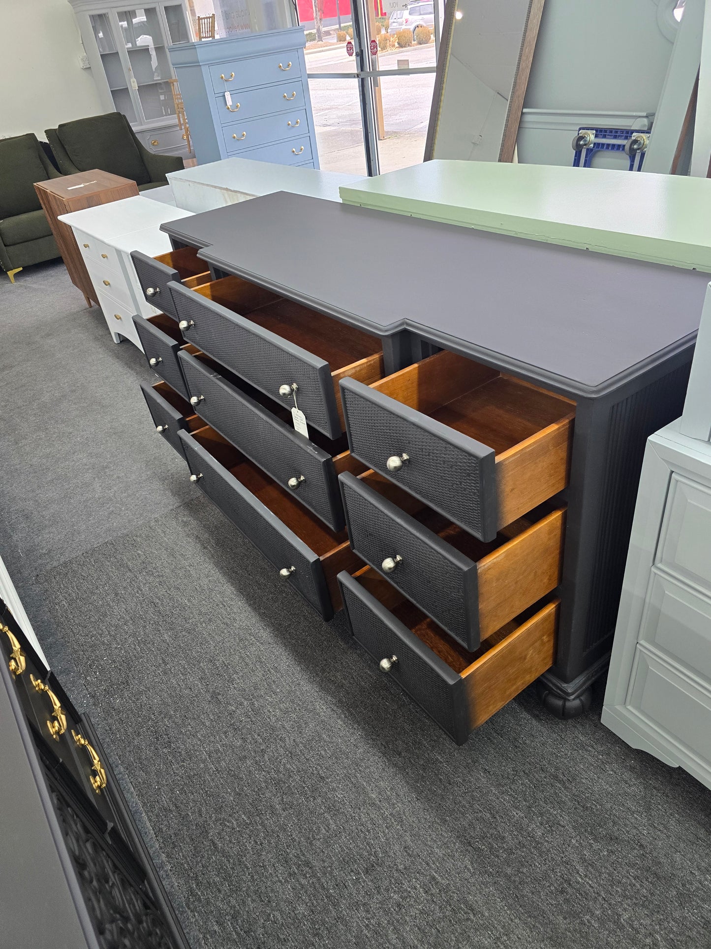 Black rattan 9 drawers dresser