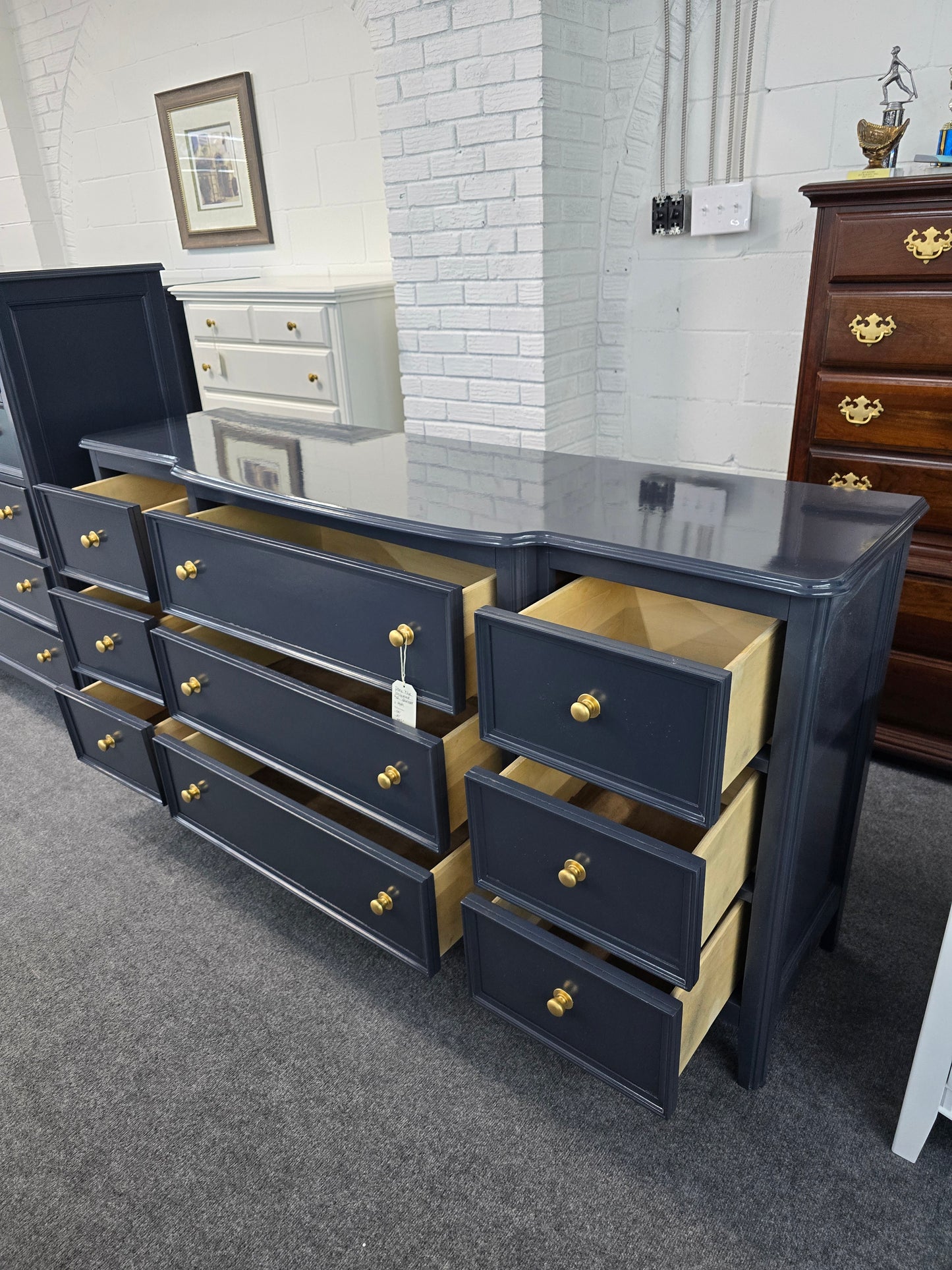 Dark blue 9 drawers dresser