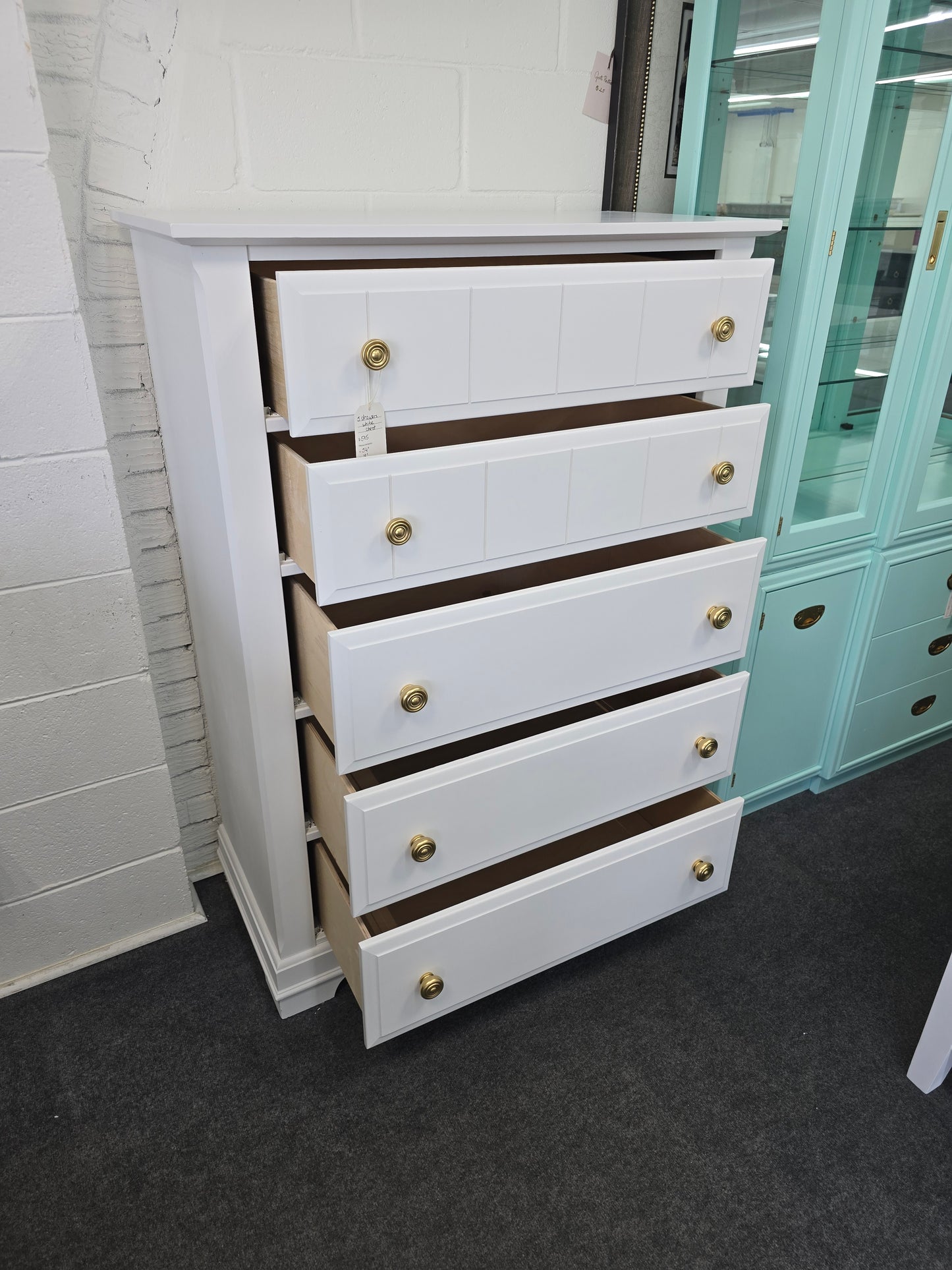 Solid wood white 5 drawers chest