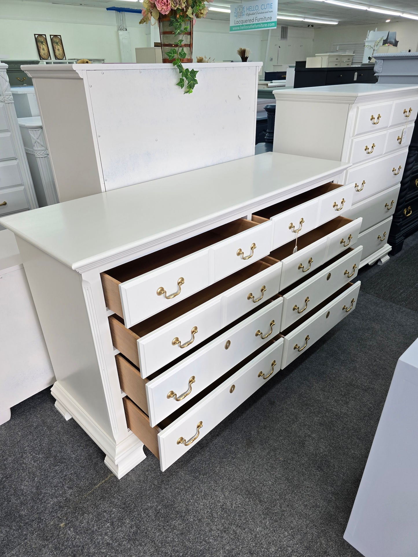 Kincaid solid wood off white dresser