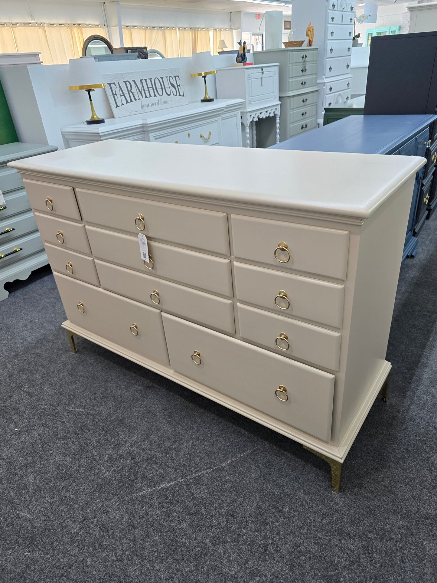 Solid wood beige 11 drawers dresser
