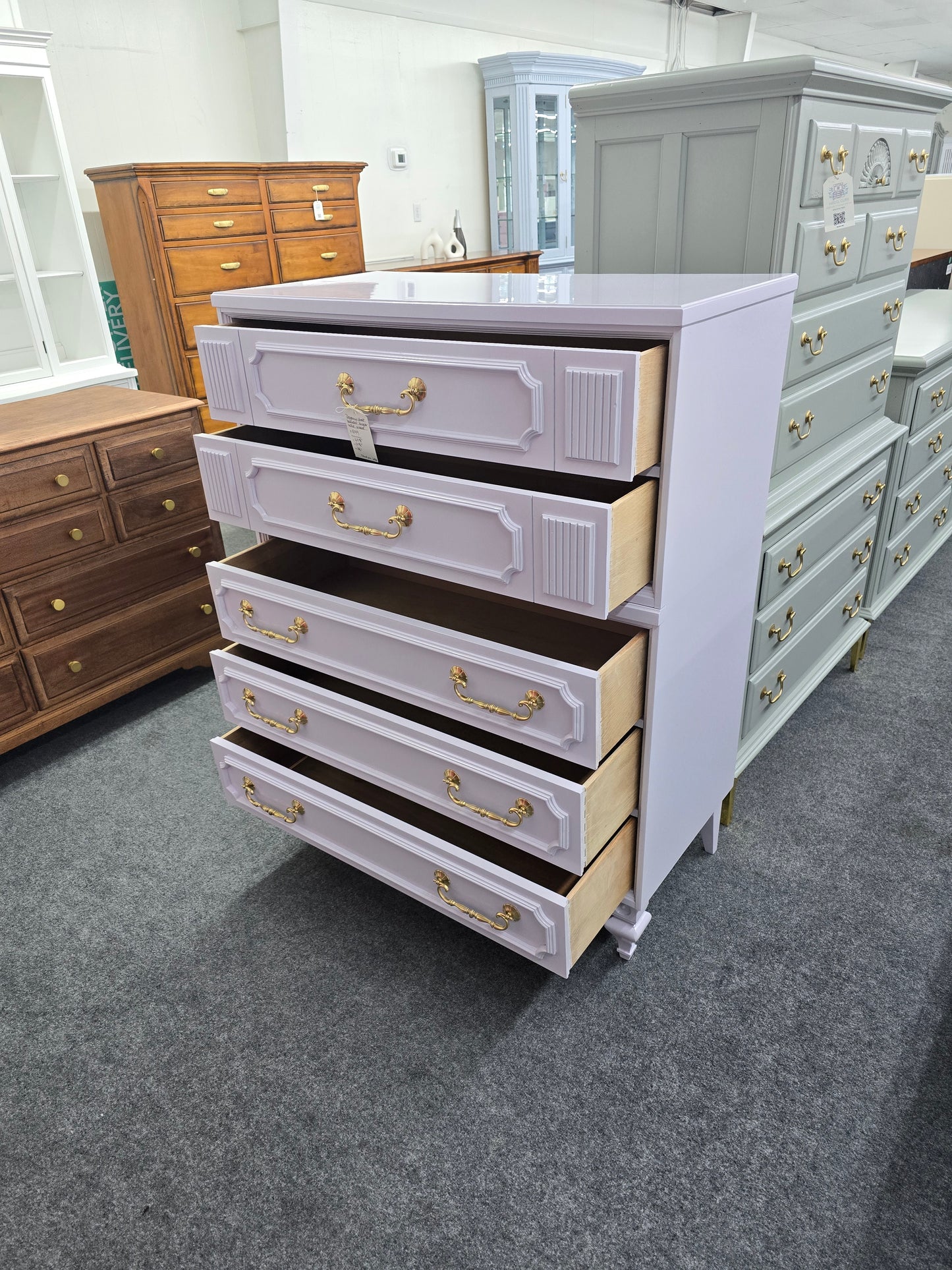 Regency lavender lacquer chest