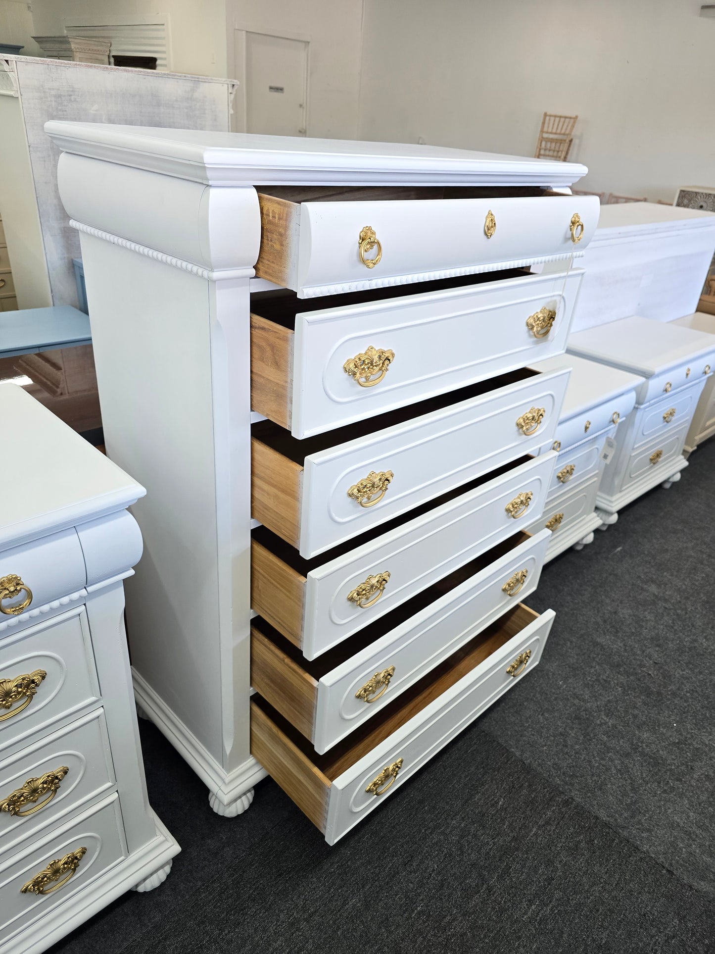 Solid wood cute white chest
