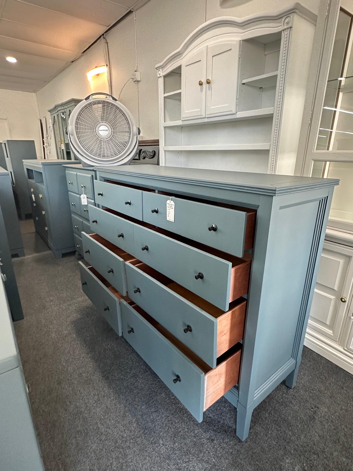 American signature dark blue dresser
