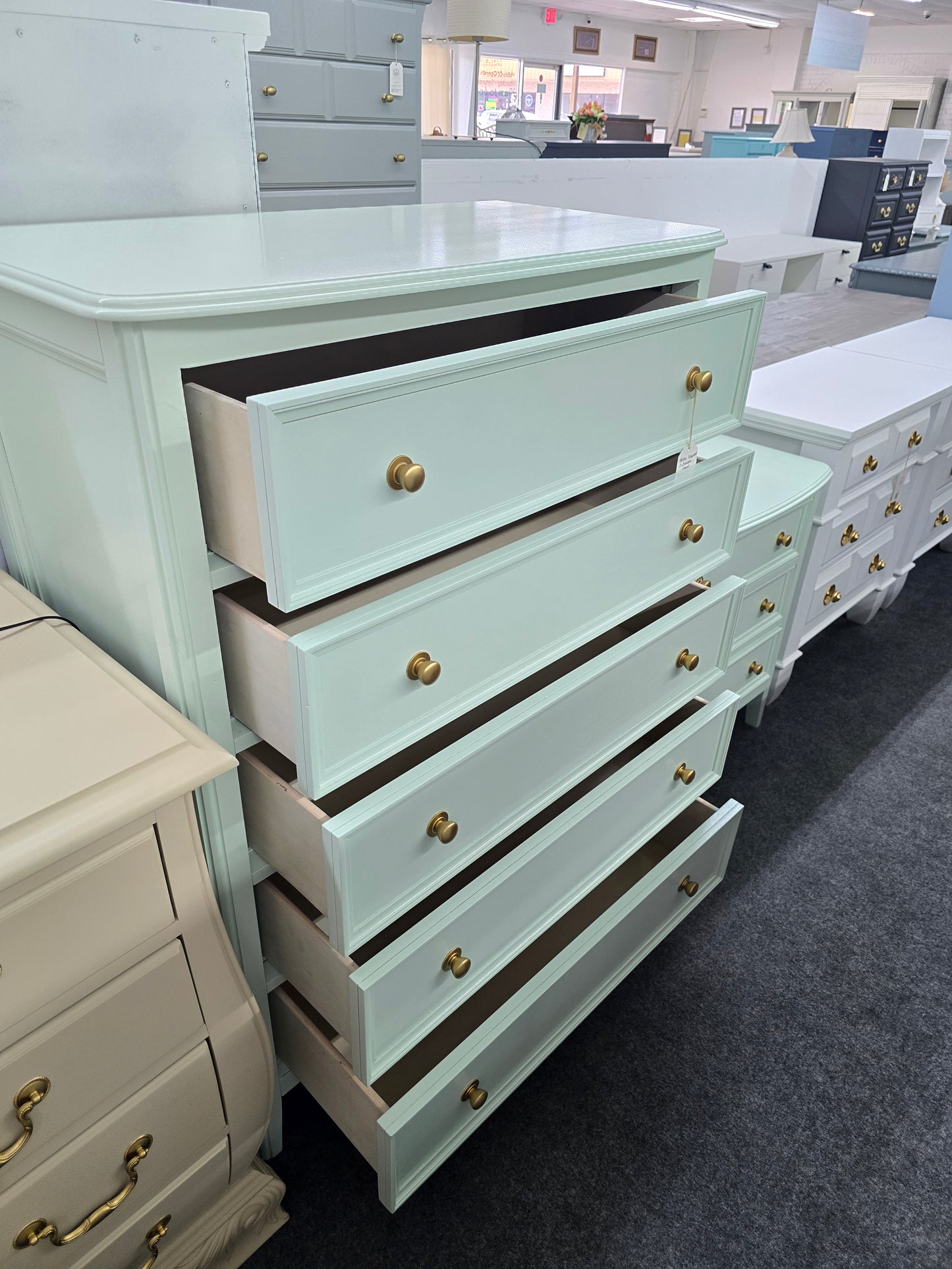 Minty green super cute chest of drawers