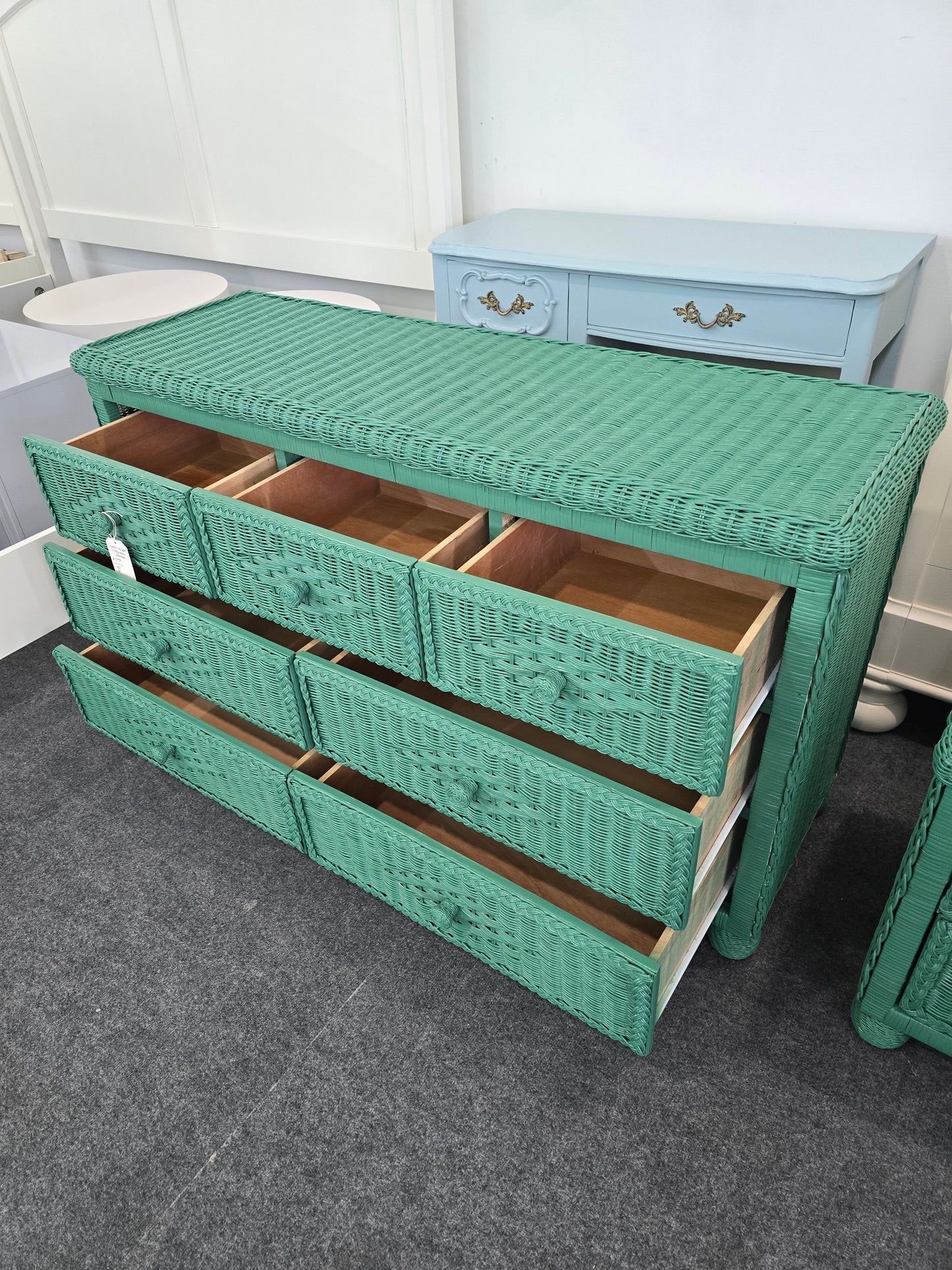 Green wicker 7 drawers dresser