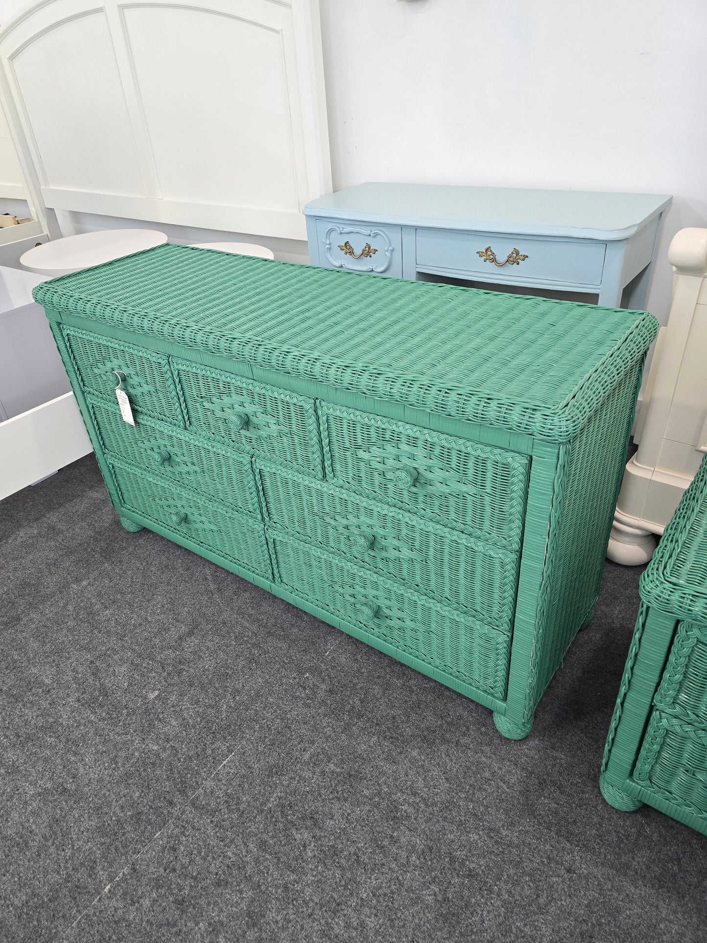Green wicker 7 drawers dresser