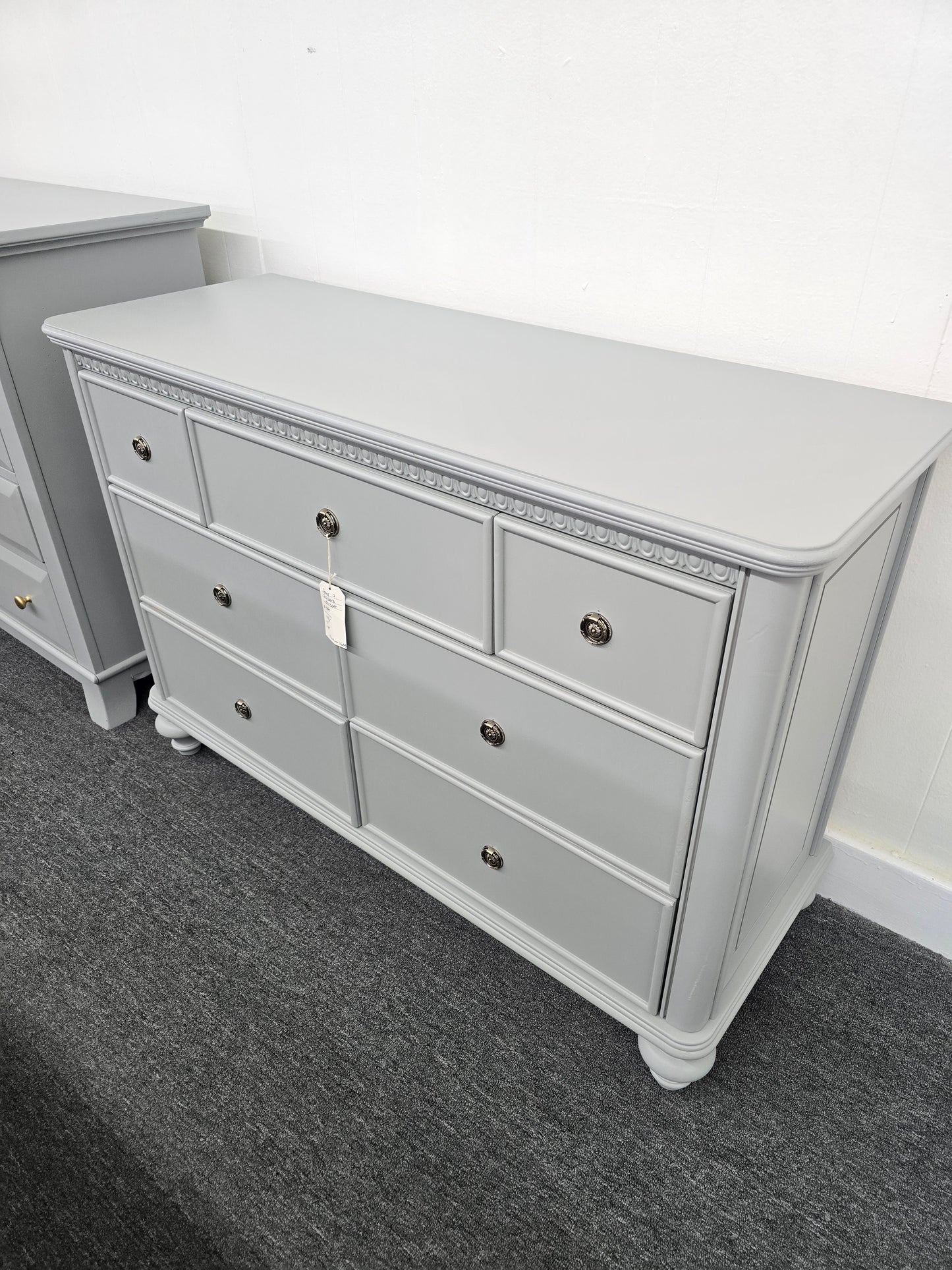 Gray disney 7 drawers dresser