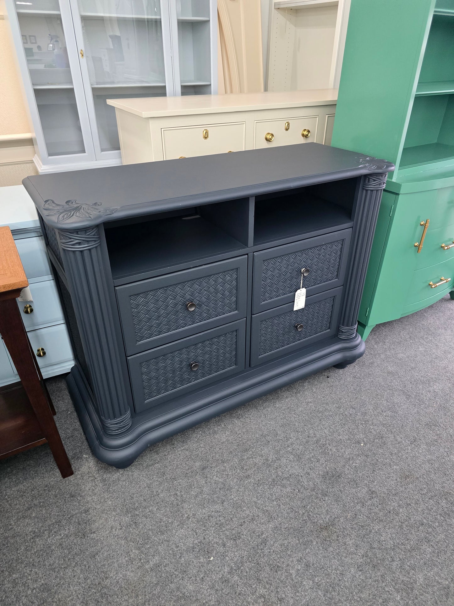 Inkwell tropical 4 drawers dresser/stand