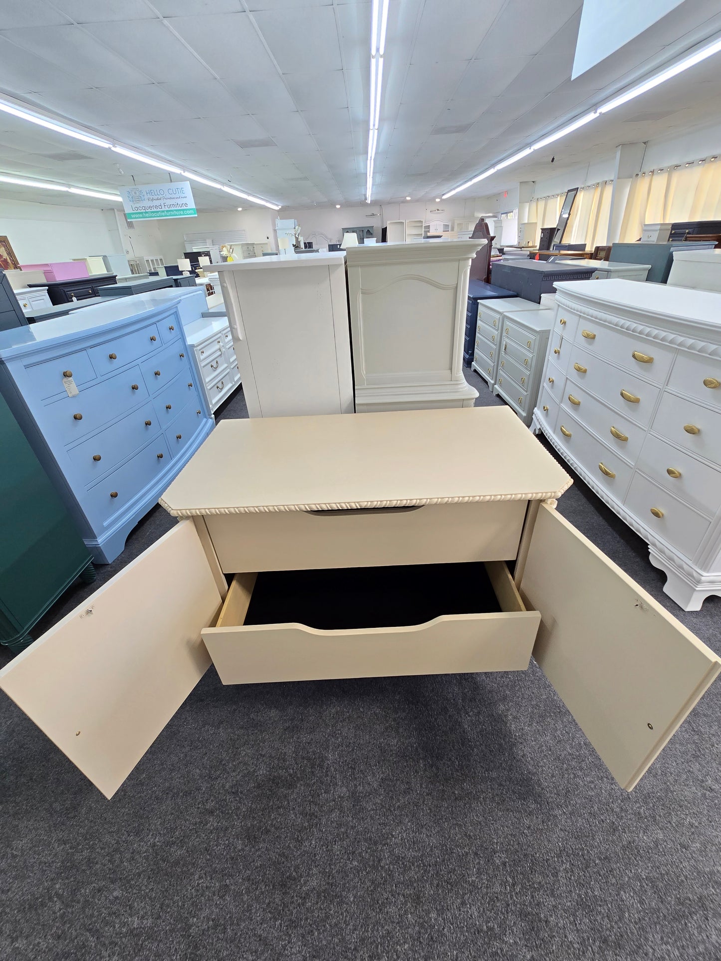Riviera 2 drawers beige dresser