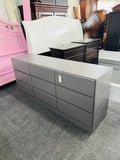 MCM 9 drawers dresser