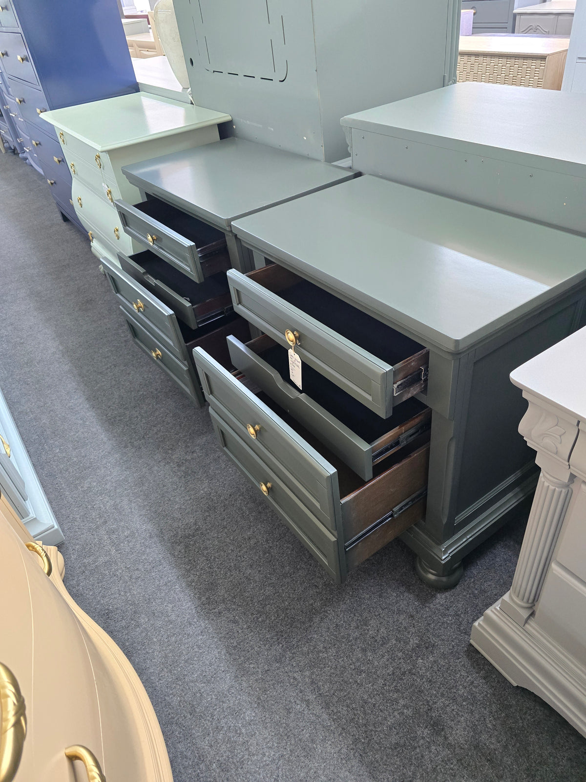 Green lacquered pair of nightstands