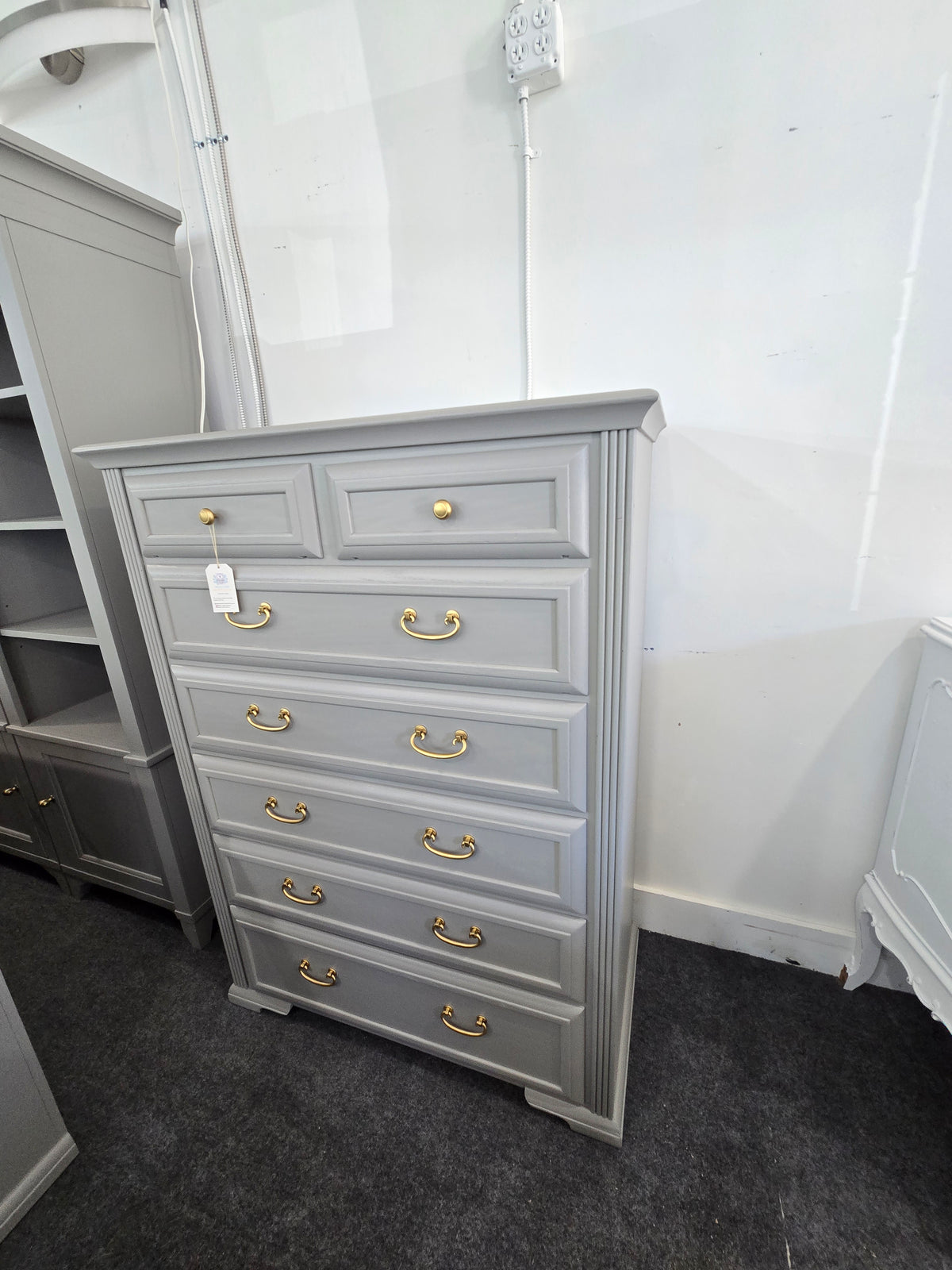7 drawers tall gray chest