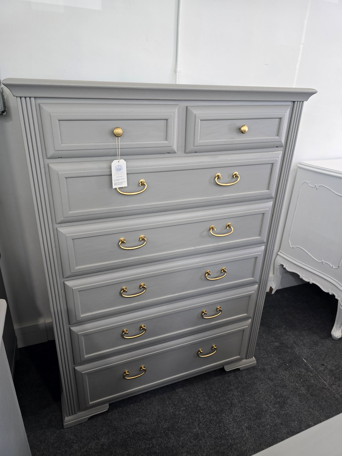 7 drawers tall gray chest