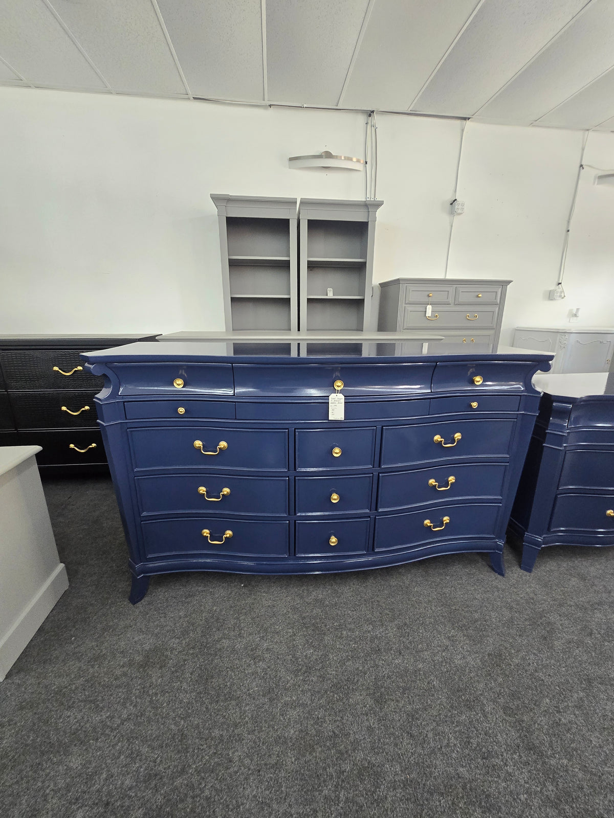 Naval lacquered 15 drawers dresser