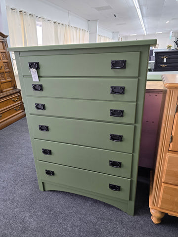 5 drawers dark green chest