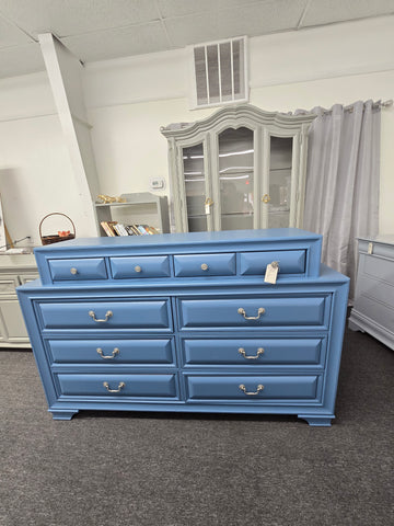 10 drawers blue dresser