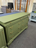 Matte green 8 drawers dresser