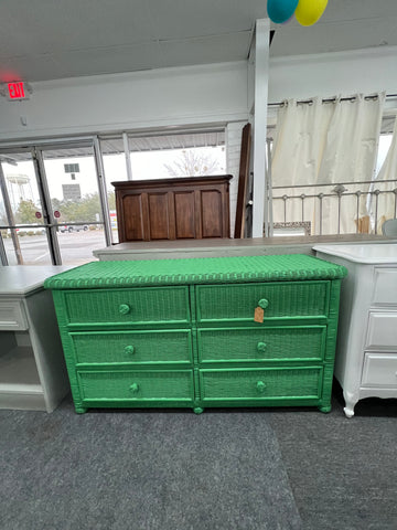 Wicker green dresser