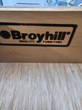 Broyhill gray dresser