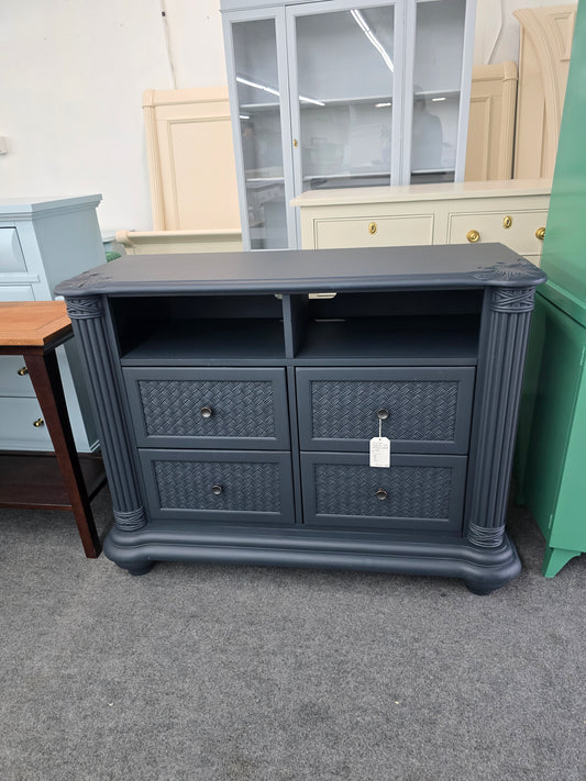 Inkwell tropical 4 drawers dresser/stand