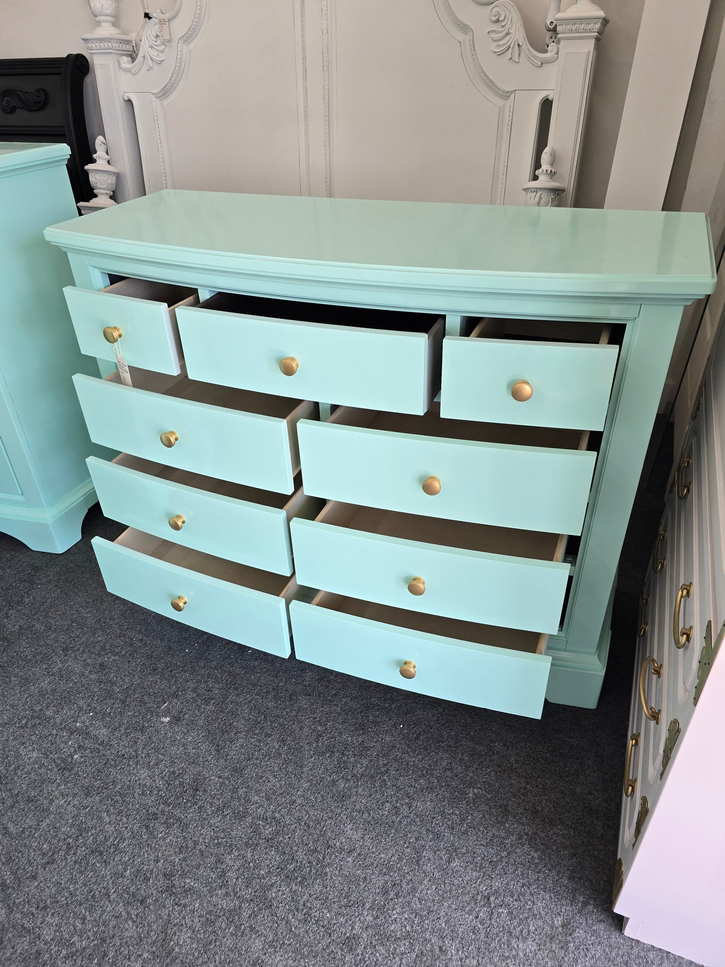 Green lacquer medium dresser
