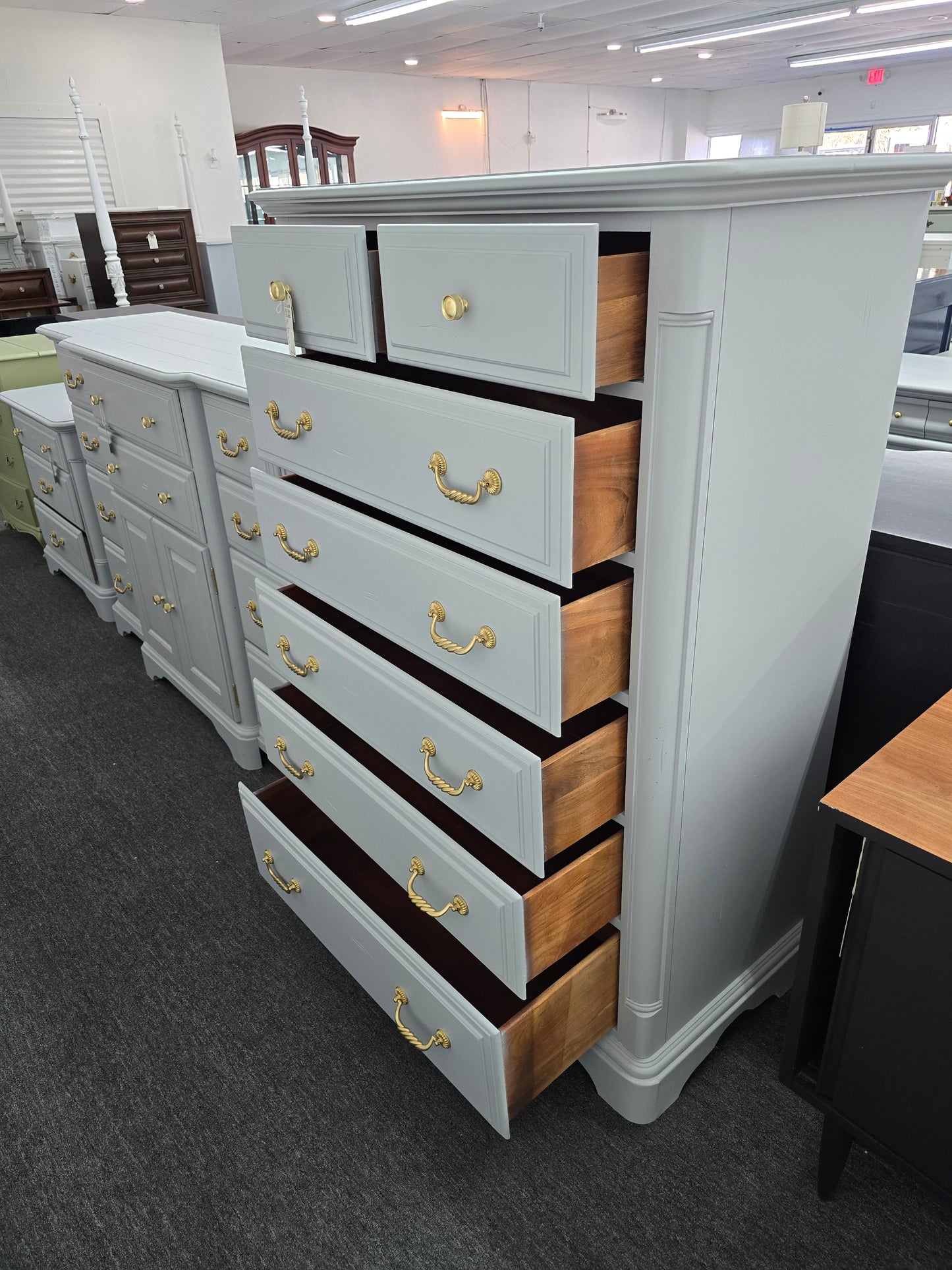 7 drawers gray tall chest
